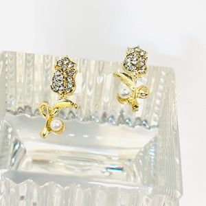 New 14K Gold Plated Rose Diamond Pearl Flower Petal Stud Earrings